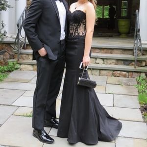 Black Strapless Mori Lee Gown - Size 1/2